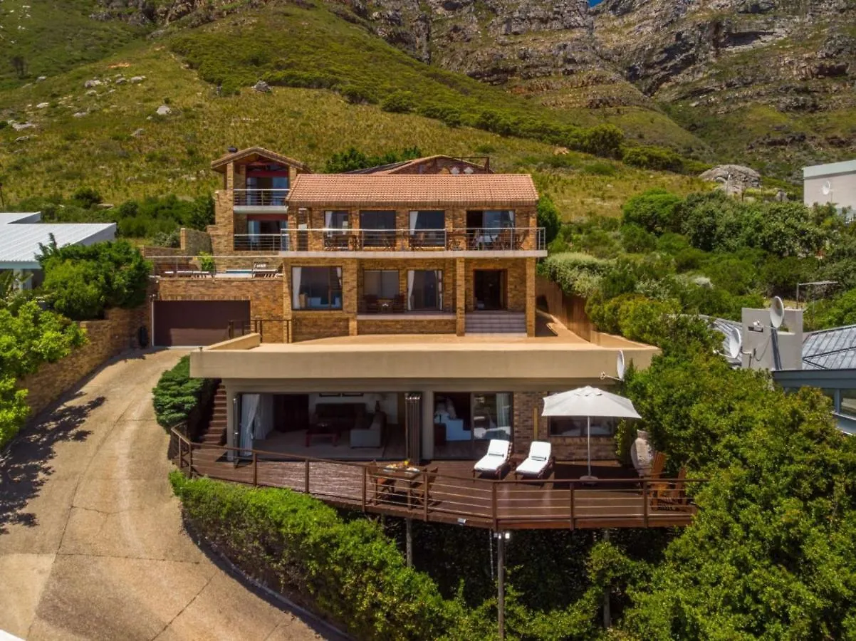 Auberge Cape Guesthouse